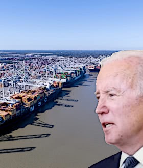 Biden ist mit der ILA zusammen und fordert die USMX auf, ein besseres Angebot für die Erneuerung des Vertrags über die Hafenarbeiter von East Coast und den Vereinigten Staaten von Amerika vorzulegen. 